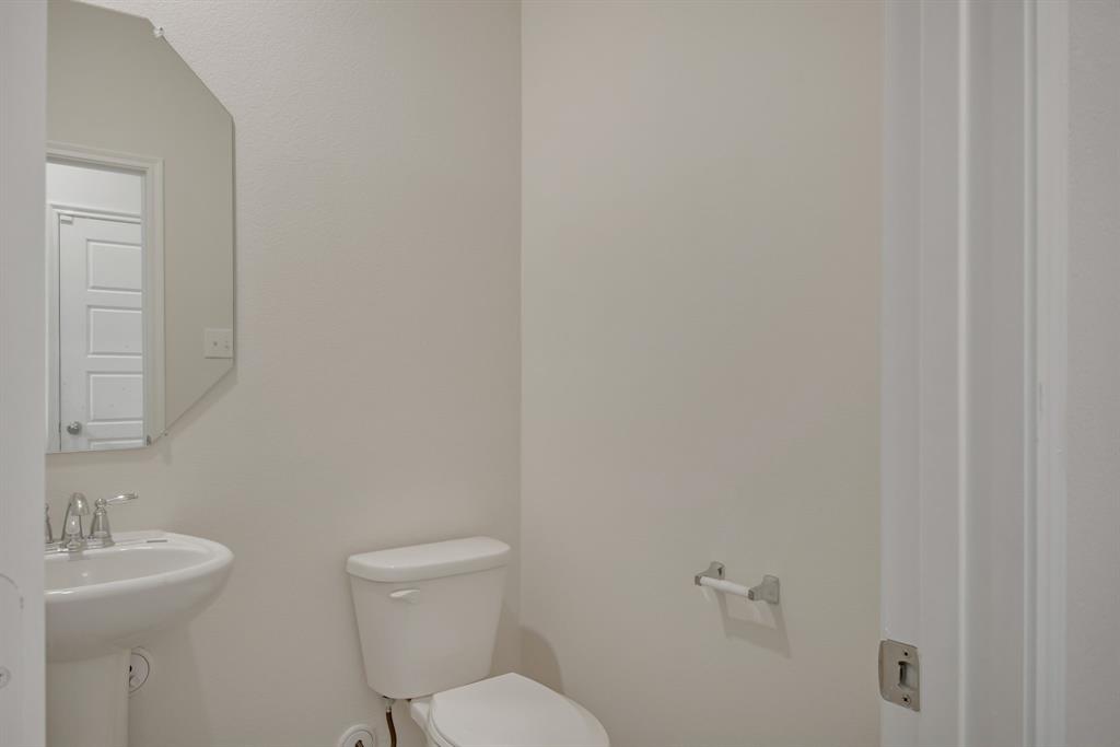 Homeplace At The Columns, The - Residential