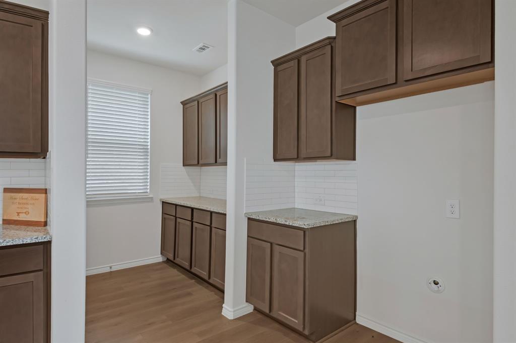 Homeplace At The Columns, The - Residential