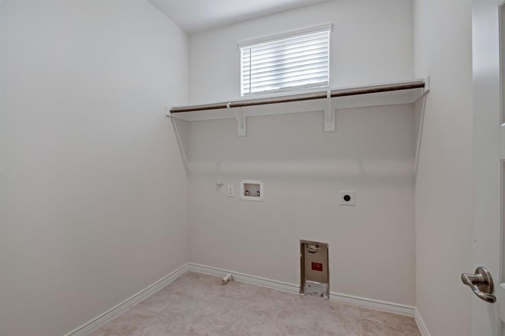 Homeplace At The Columns, The - Residential