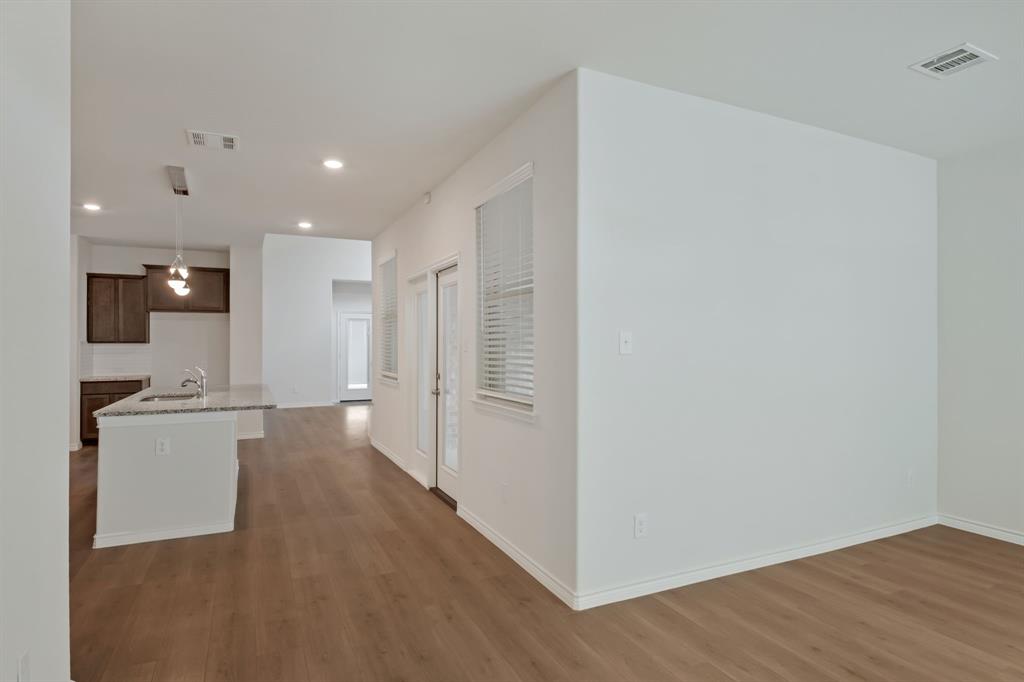 Homeplace At The Columns, The - Residential