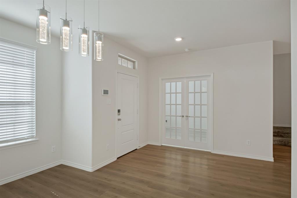 Homeplace At The Columns, The - Residential