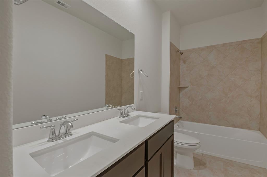 Homeplace At The Columns, The - Residential