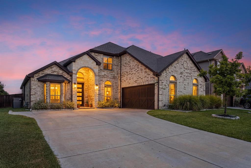 7028 Capanna Trail