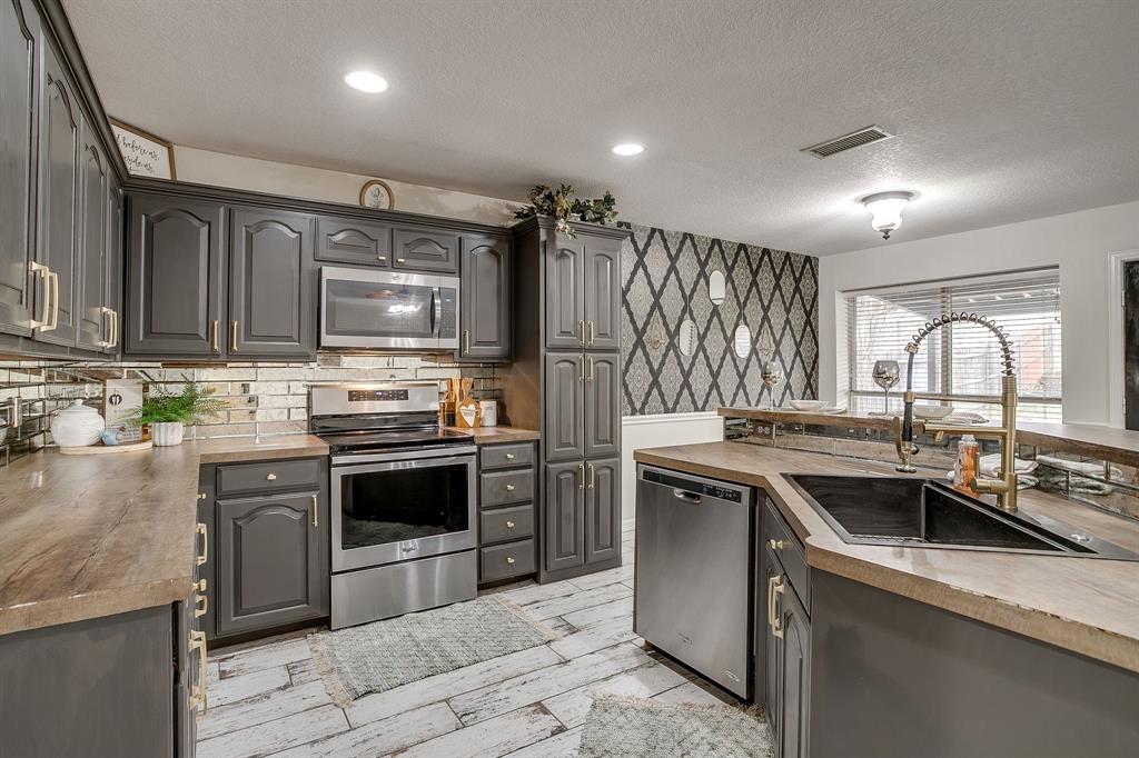 Oak Valley Estates - Residential