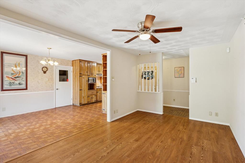 1353 Harrison Lane