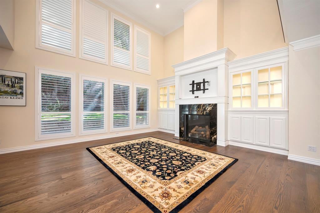 6214 Tiffany Oaks Lane