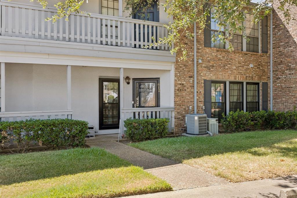 3101 Townbluff Drive 612