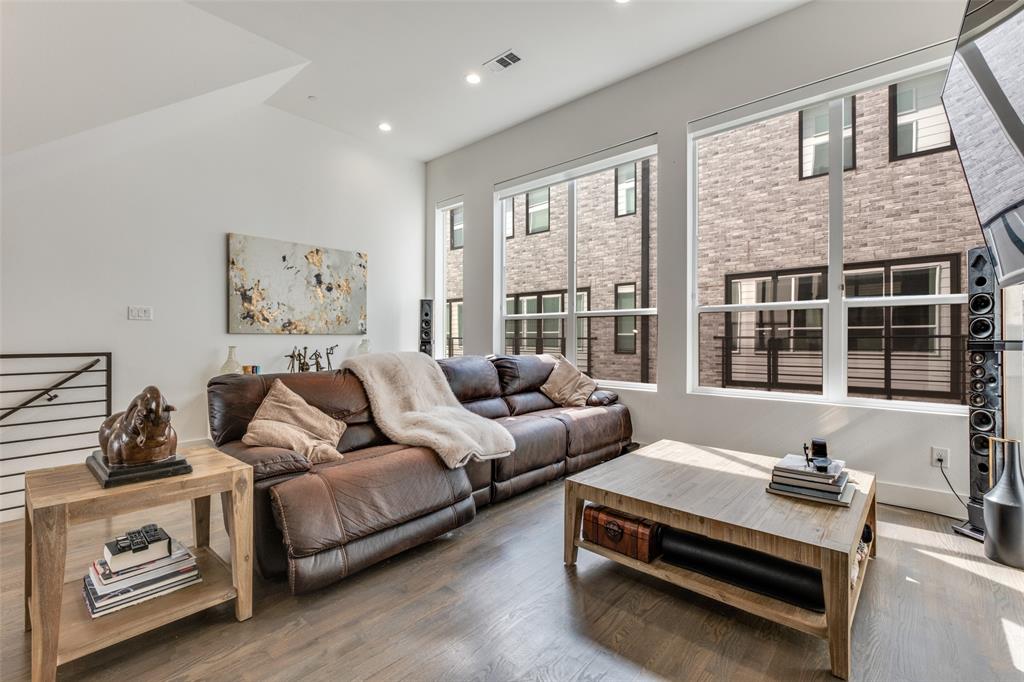 Calvin Condo - Residential