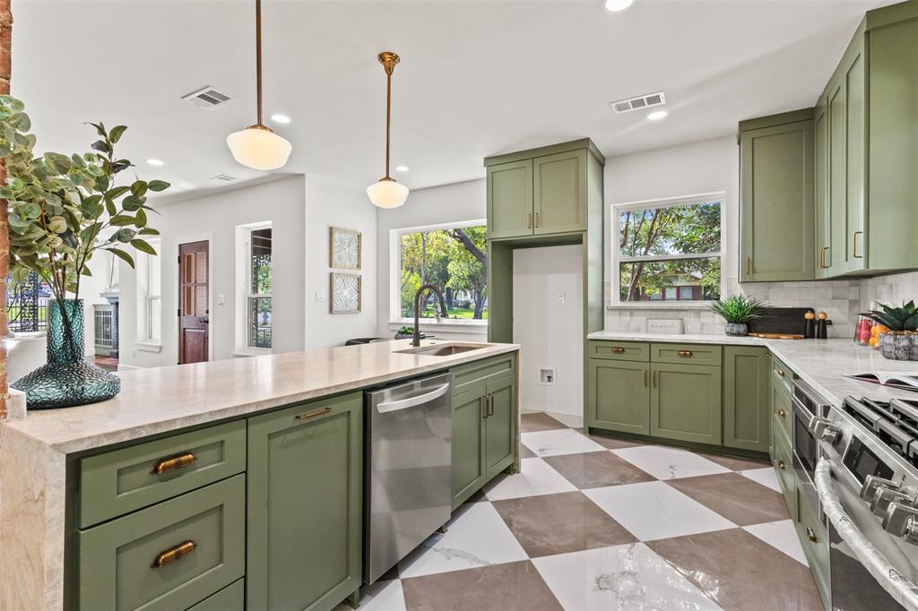 Fouraker Homestead - Residential