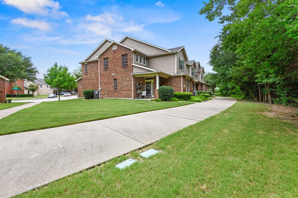 Stoneleigh Place Add - Residential