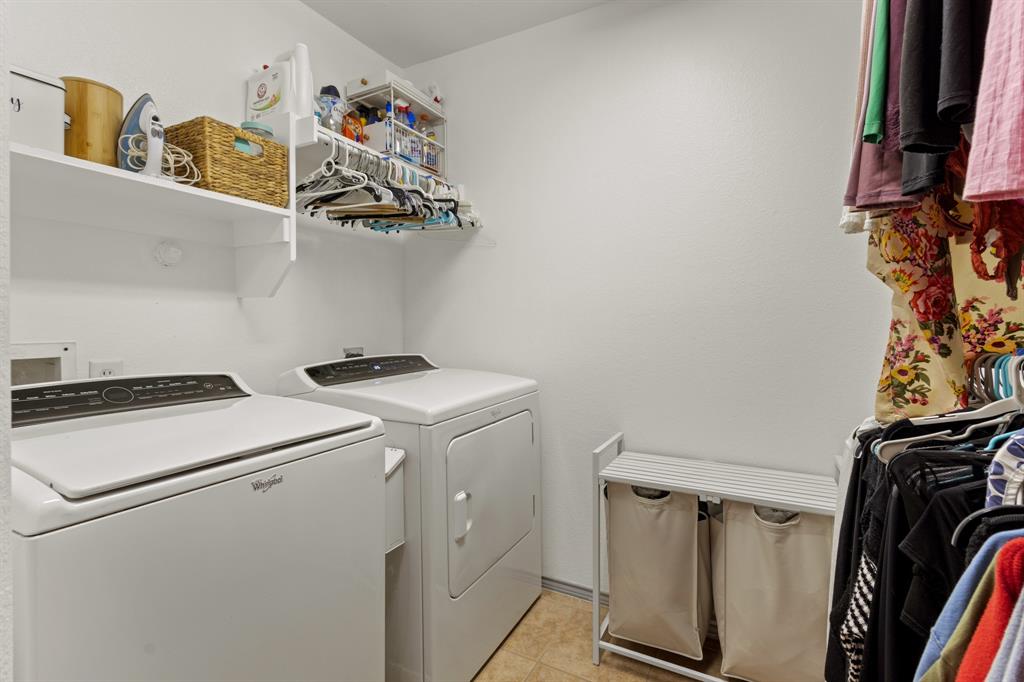 Stoneleigh Place Add - Residential