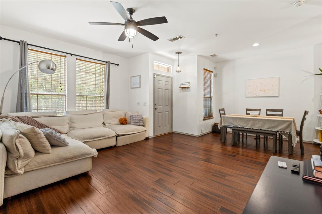 Stoneleigh Place Add - Residential