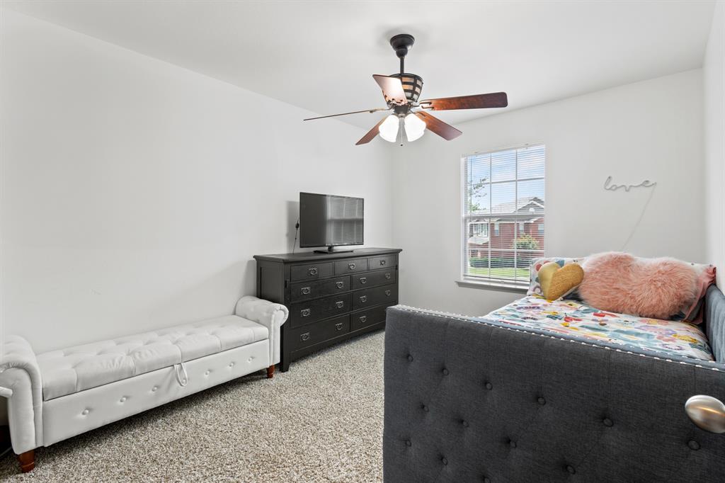 Stoneleigh Place Add - Residential