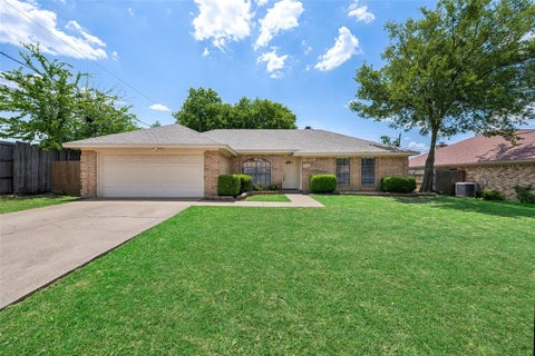 Photo of 5341 Bob Drive, North Richland Hills, TX 76180 (MLS # 21315767)