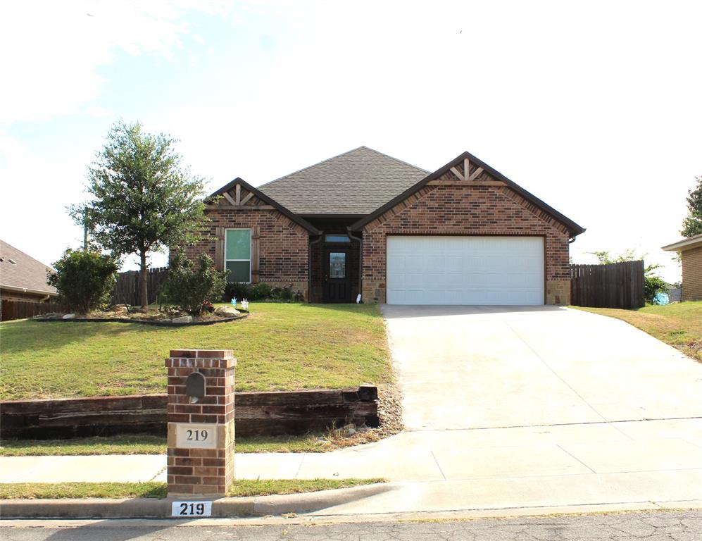 Photo of 219 Prairie Wind Boulevard, Stephenville, TX 76401 (MLS # 21319570)