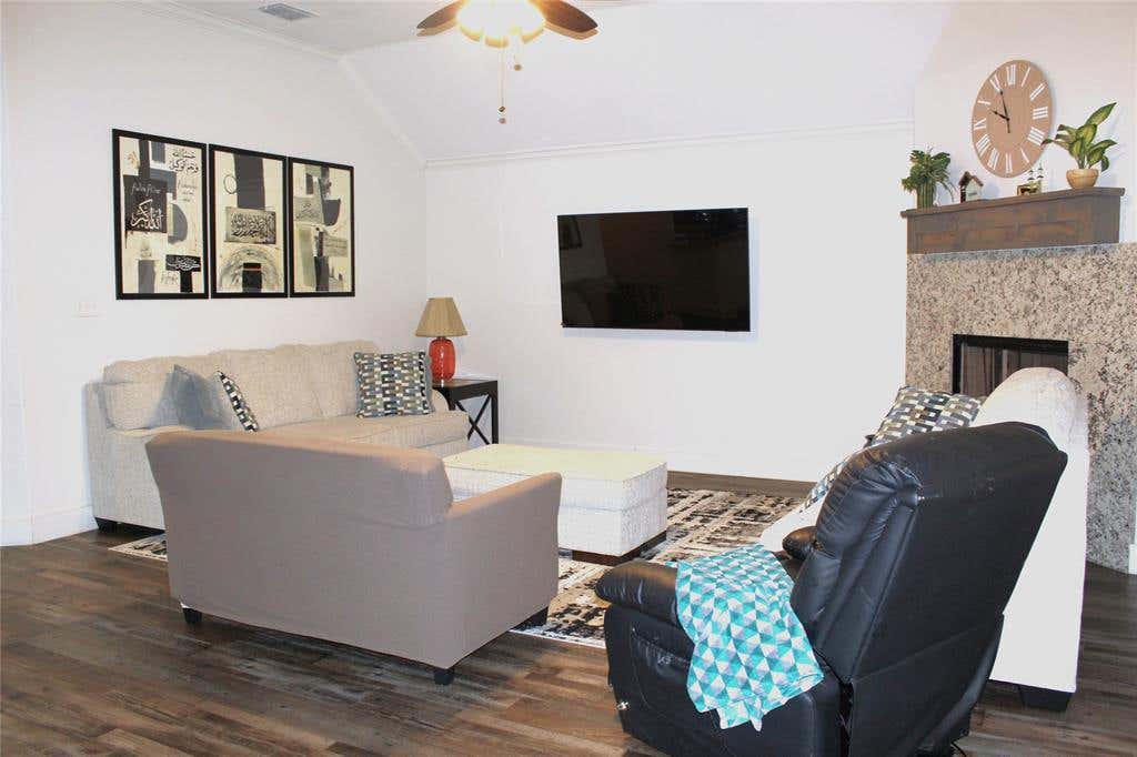 Photo of 219 Prairie Wind Boulevard, Stephenville, TX 76401 (MLS # 21319570)