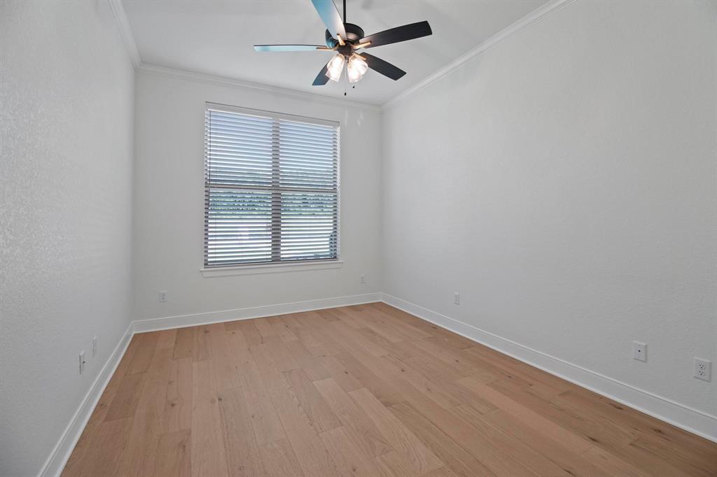 Crown Point Estates II - Residential