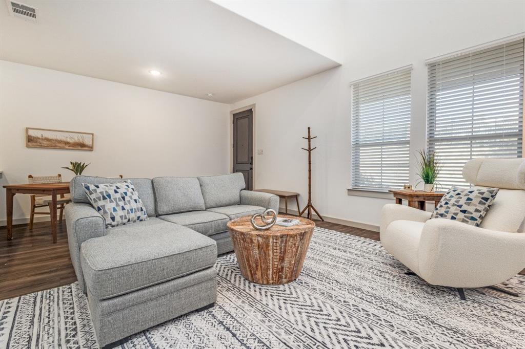 Villas of Southgate Ph Two - Residential