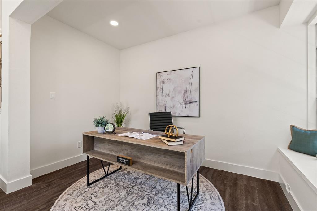 11608 Meridian Drive