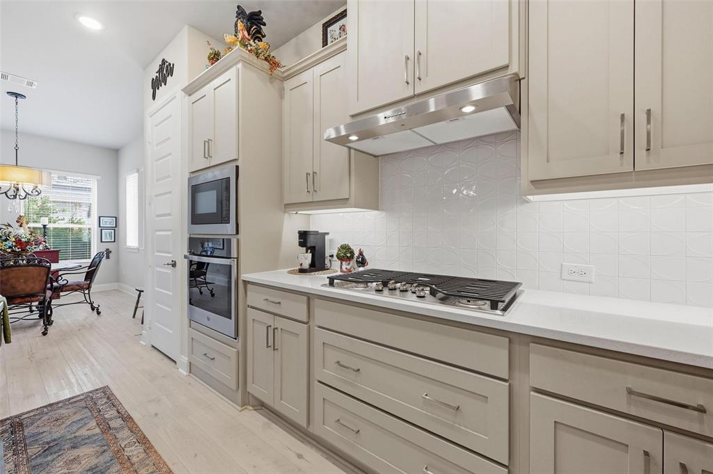 4729 Kings Garden Parkway