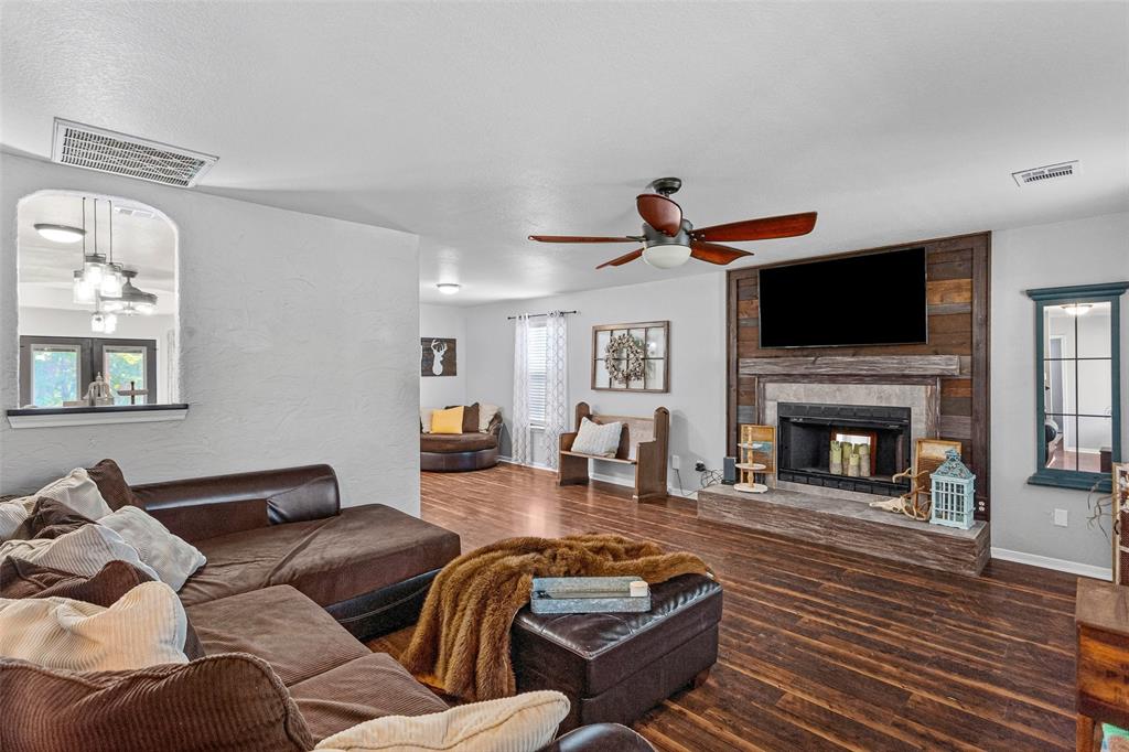 7719 Prairie Creek Lane