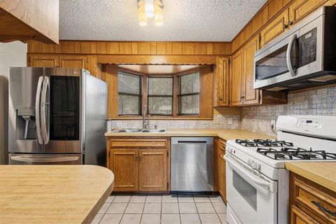 Tiny photo for 412 Main Street, Pottsboro, TX 75076 (MLS # 21201326)