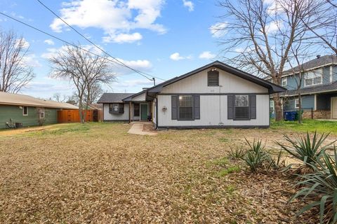 Tiny photo for 412 Main Street, Pottsboro, TX 75076 (MLS # 21201326)