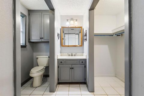 Tiny photo for 412 Main Street, Pottsboro, TX 75076 (MLS # 21201326)