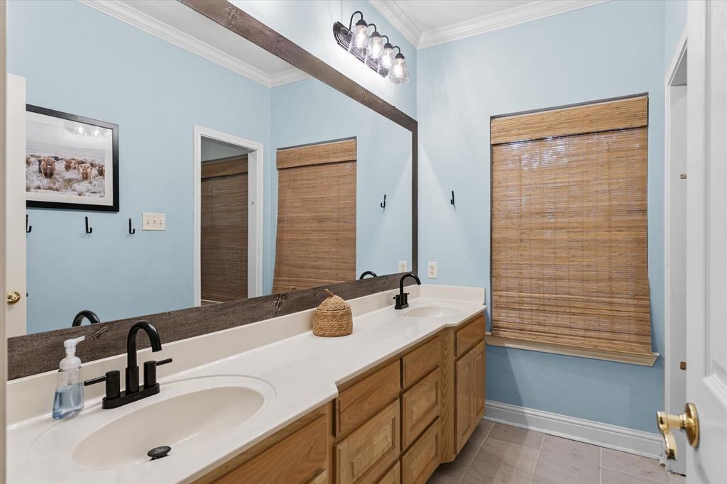 Acres Bonita Estates - Residential