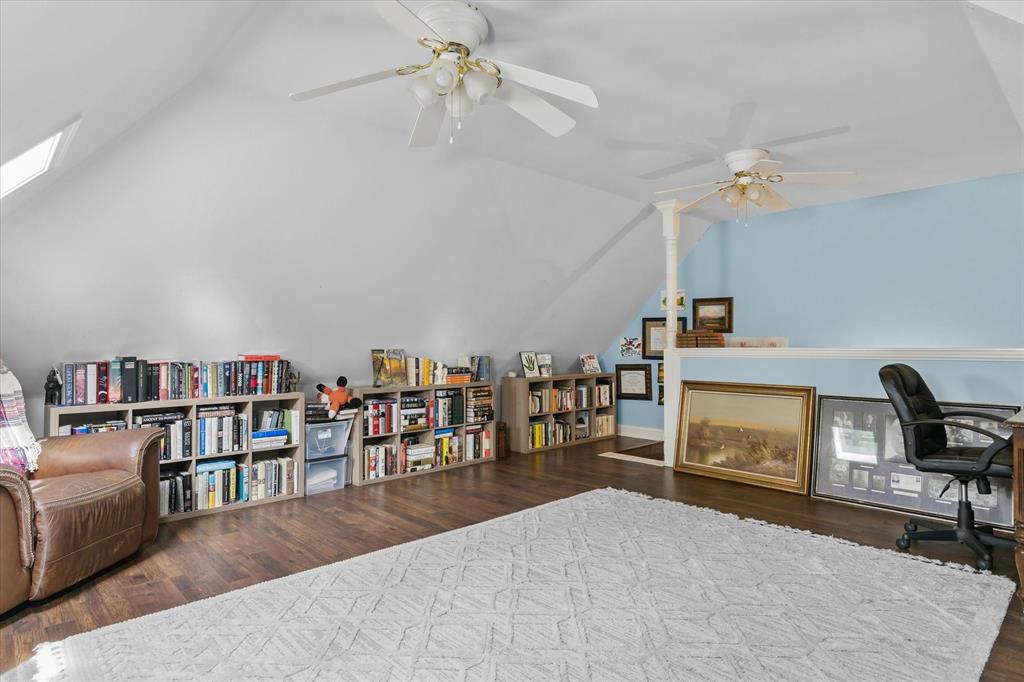 Acres Bonita Estates - Residential