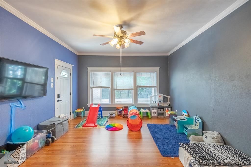 PARRAMORE - Residential