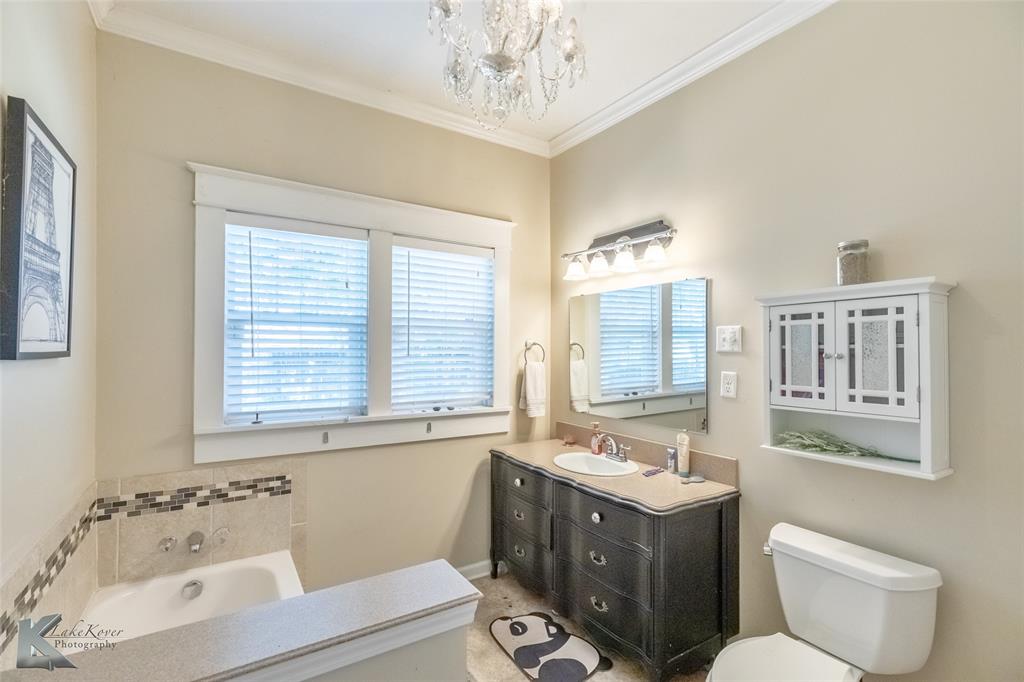 PARRAMORE - Residential