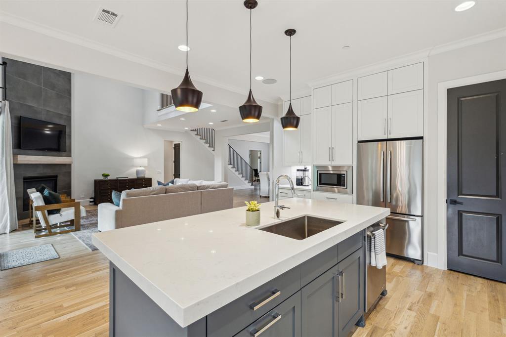 Williams-Caruth Terrace - Residential