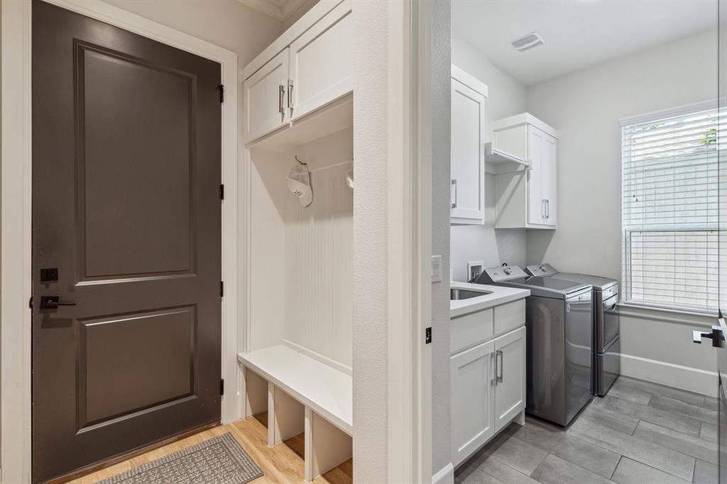 Williams-Caruth Terrace - Residential