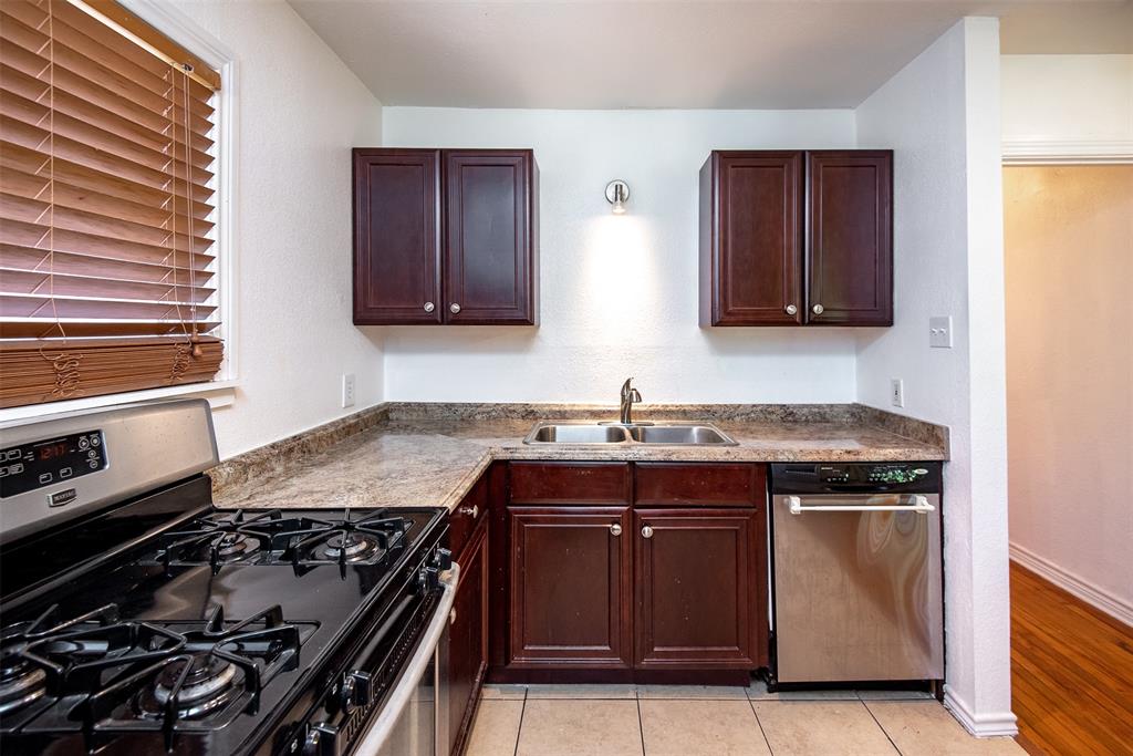 Bluebonnet Hills - Residential Lease