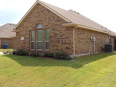 A home in DeSoto