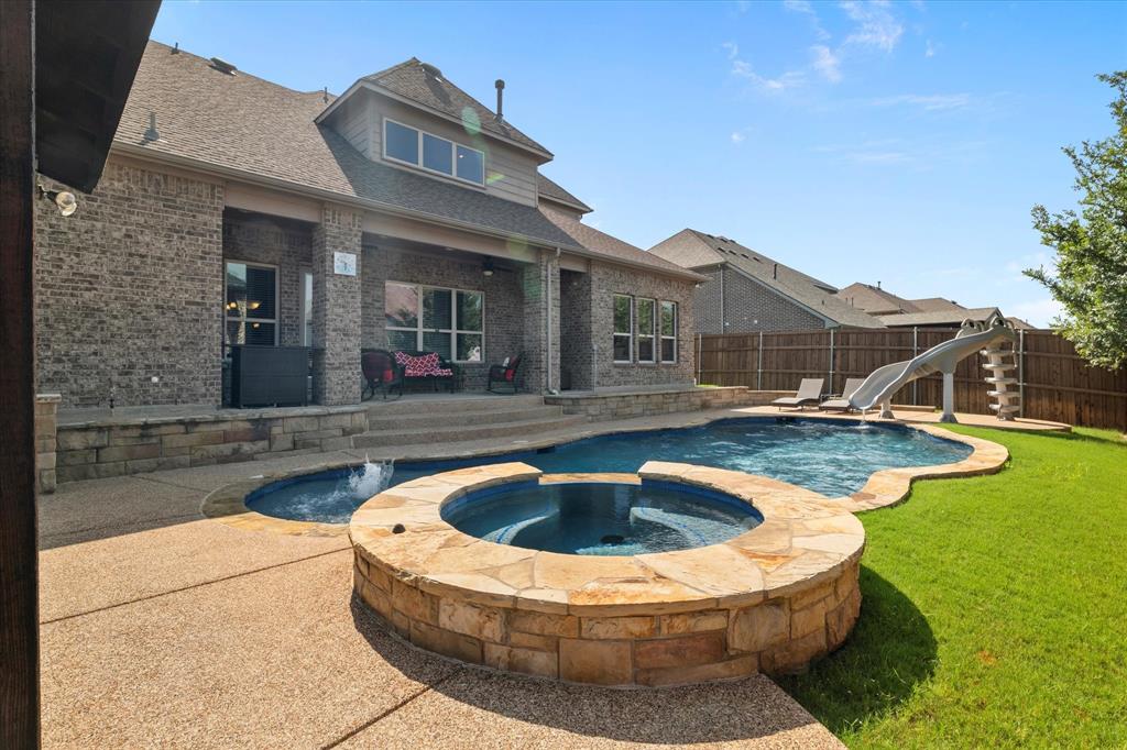 2804 Trophy Club Drive