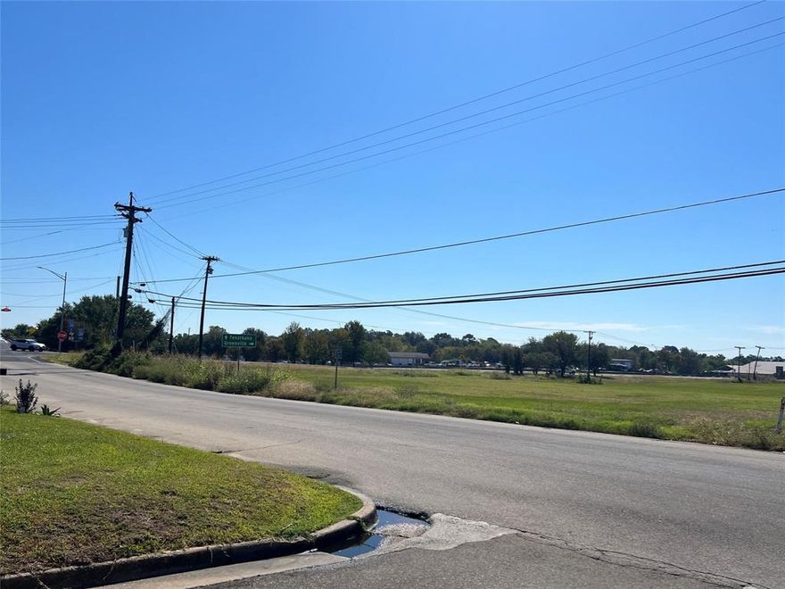 Excellent visibility and exposure on this 8.5-Acre corner lot on Interstate 30 & College Street. 2023 I-30 AADT 35,815.  Service road and surface street frontage offer versatile opportunities and many uses for residential or business with an off-ramp and on-ramp from the service road. The property sits in an area that gets lots of direct through-traffic, next to a subdivision. Businesses and hotels are located all along the service road and within a short distance of this tract.  Situated on the east side of town in Sulphur Springs, this property is a direct route to the Downtown Celebration Plaza!