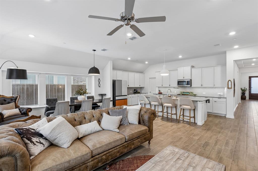 2003 Creekvista Drive