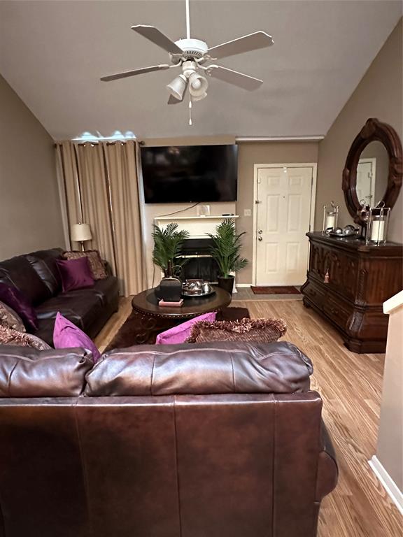 3636 Greenacres Place 85