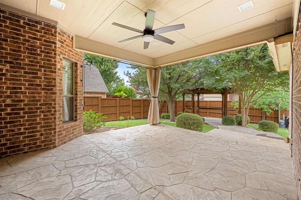 1750 Lake Forest Drive