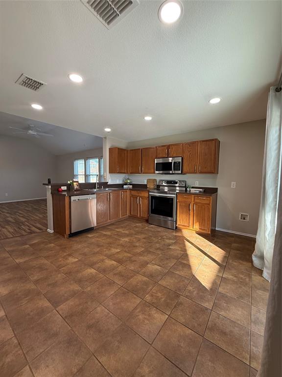 Meadows Of Birmingham Ph 2 - Residential Lease