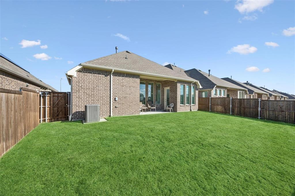 University Place Add Ph 5 - Residential Lease