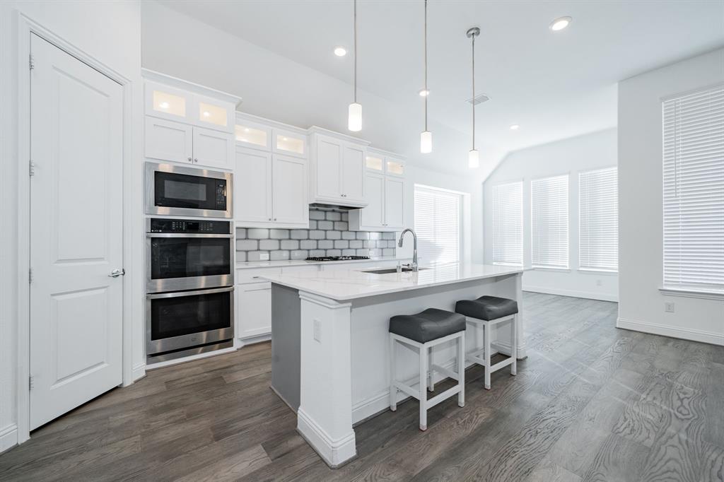 University Place Add Ph 5 - Residential Lease