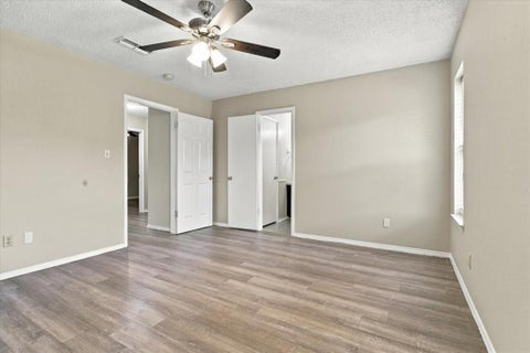 Tiny photo for 2108 N Village DR, Bonham, TX 75418 (MLS # 21396605)