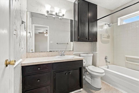 Tiny photo for 2108 N Village DR, Bonham, TX 75418 (MLS # 21396605)