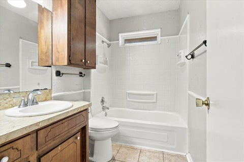 Tiny photo for 2108 N Village DR, Bonham, TX 75418 (MLS # 21396605)