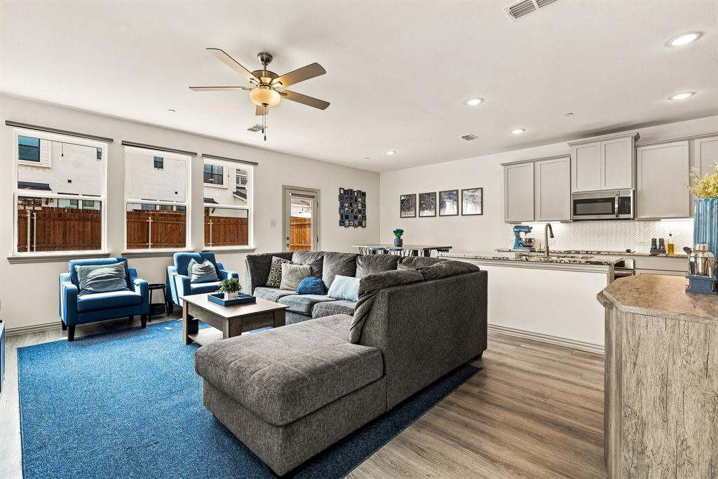 1126 Bowie Drive