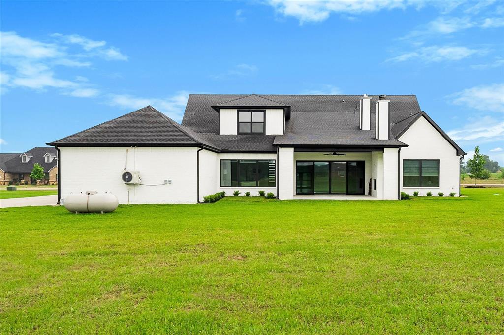 1240 Deerfield Drive