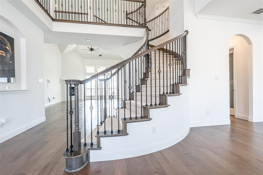 4109 Frontera Vista Drive